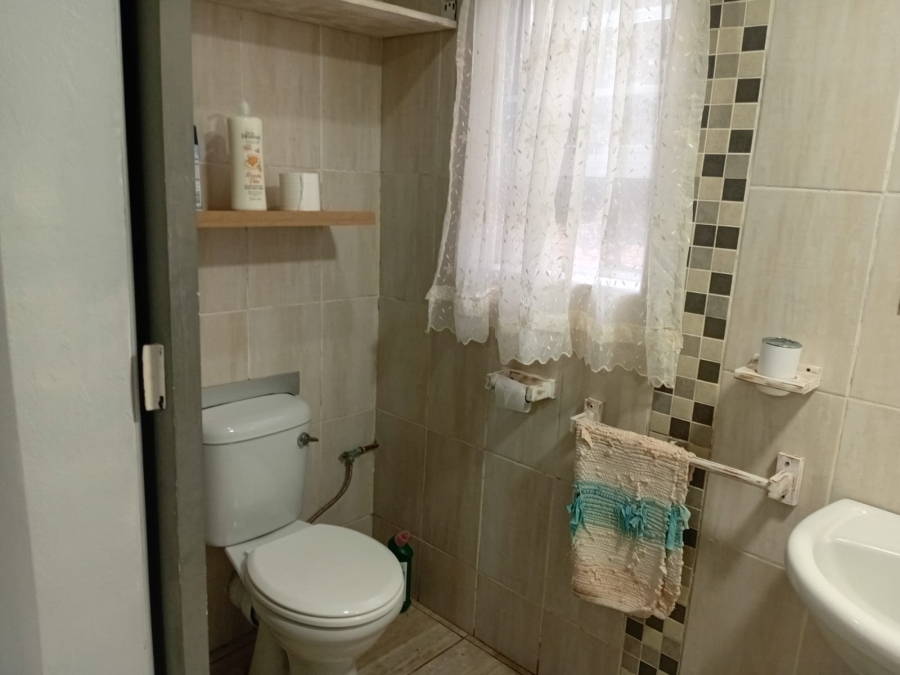 To Let 1 Bedroom Property for Rent in Kaysers Beach Eastern Cape